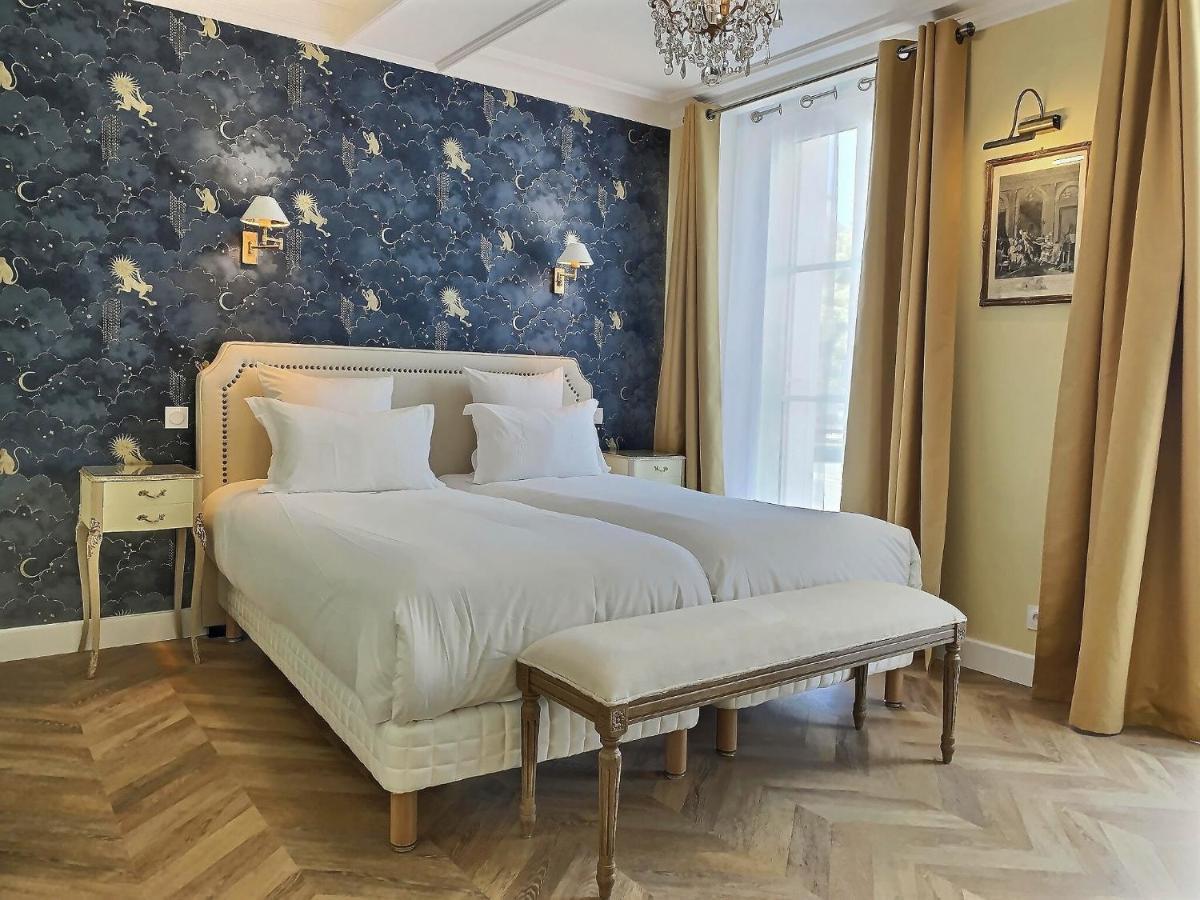 Le Tardif, Noble Guesthouse Bayeux Buitenkant foto