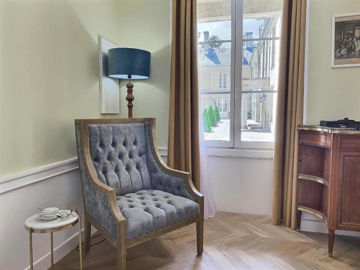 Le Tardif, Noble Guesthouse Bayeux Buitenkant foto