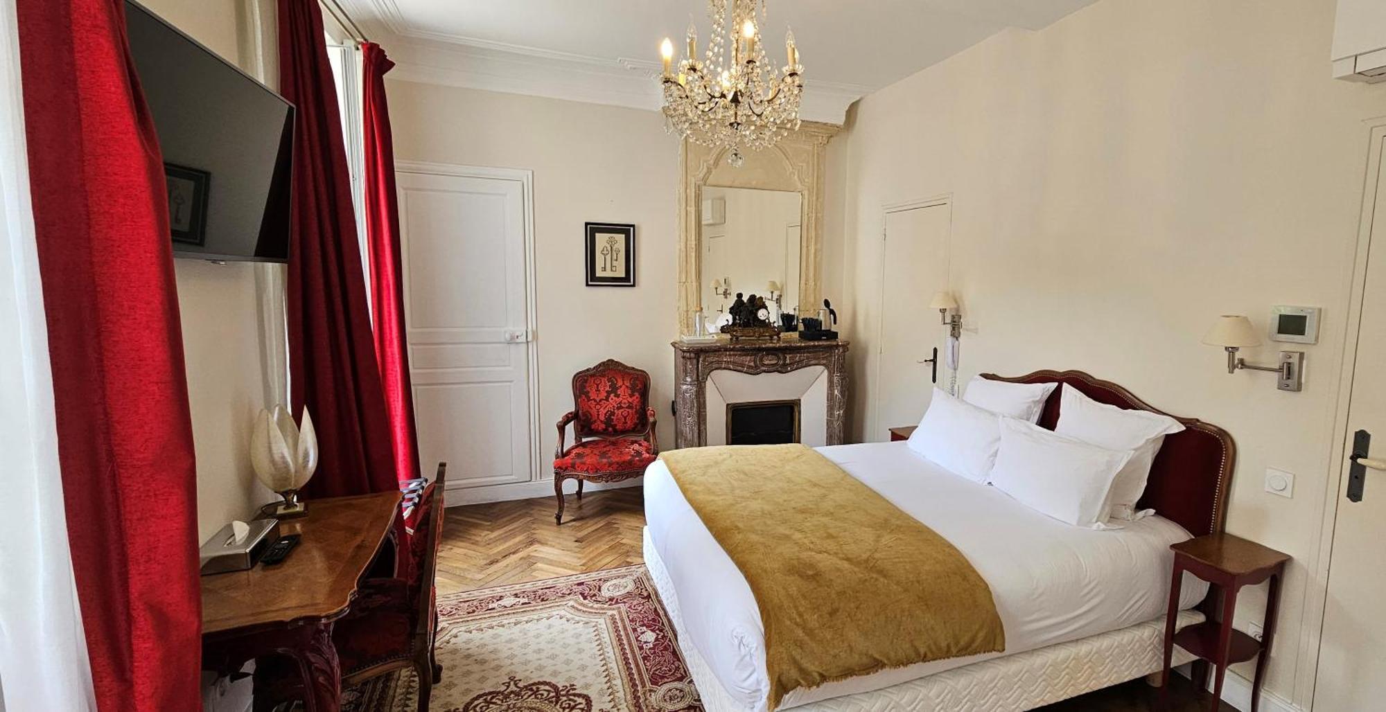 Le Tardif, Noble Guesthouse Bayeux Buitenkant foto